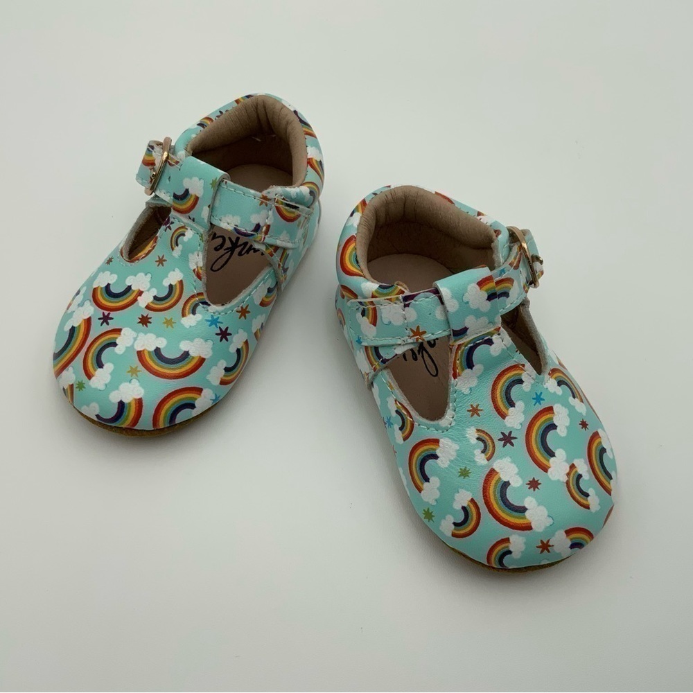 Monkey Feet Rainbow Leather T-Strap Baby Shoes 3M-6M Great Condition!